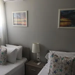 https://apartments-more.hotels-of-thessaloniki.com
