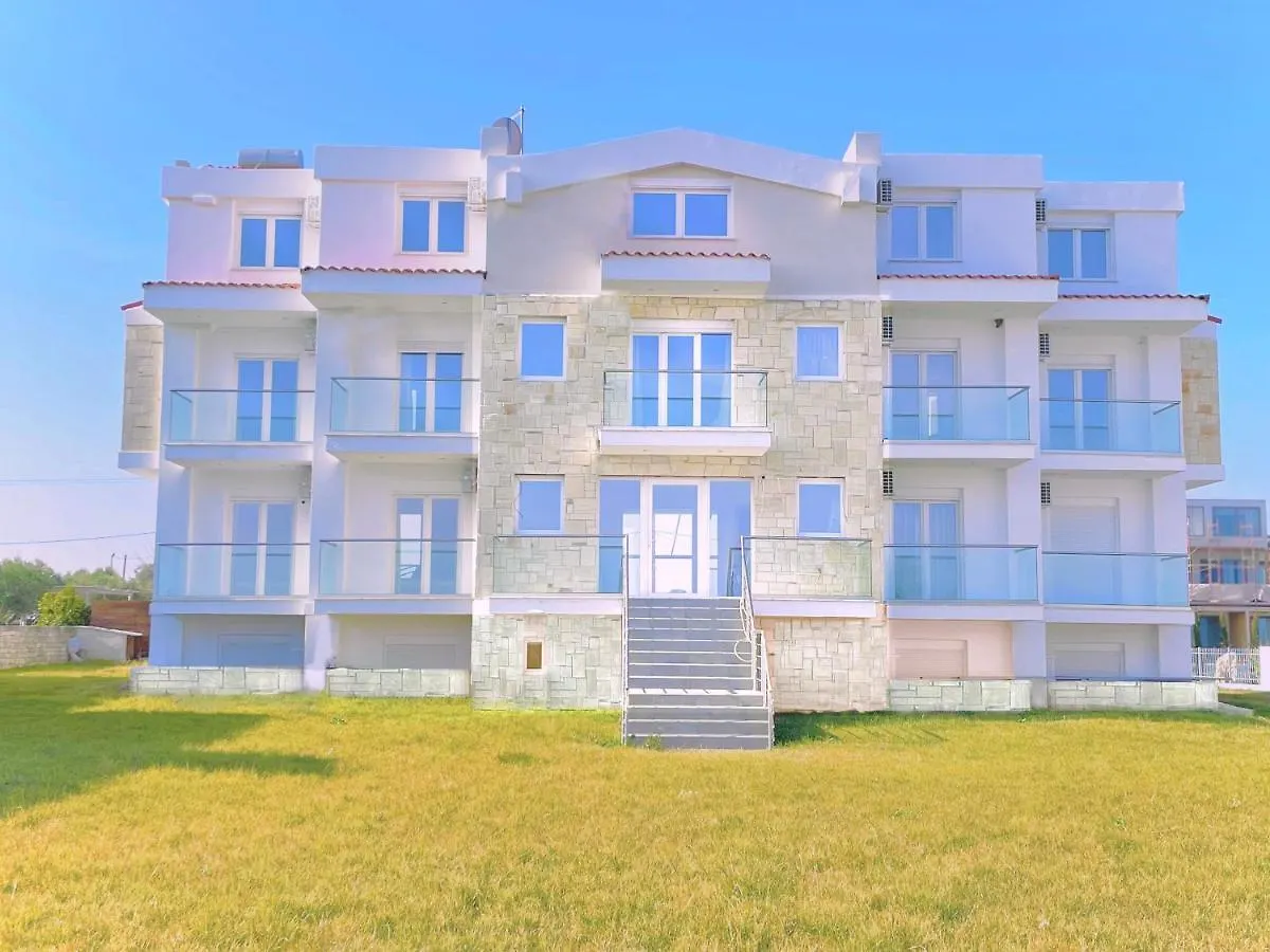 Blue Dream Afytos Aparthotel
